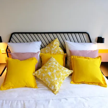 Pink Flamingo Boutique Hostel