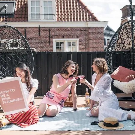 Albergue Pink Flamingo Boutique *