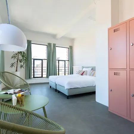 Pink Flamingo Boutique *