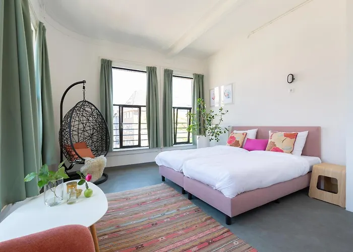 Hostel Pink Flamingo Boutique Χάγη