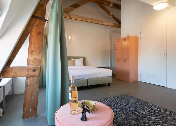 Pink Flamingo Boutique Χάγη