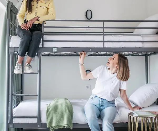 Pink Flamingo Boutique * Χάγη