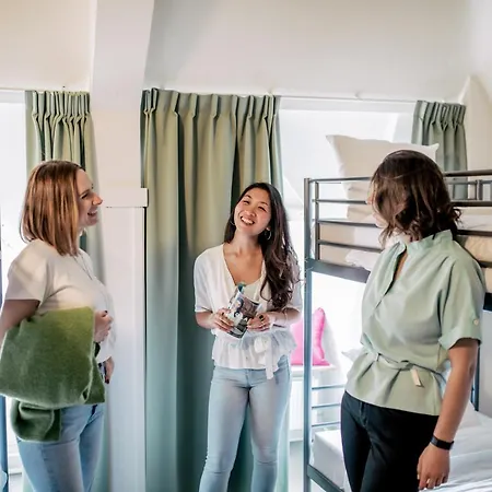 Pink Flamingo Boutique * Lahey