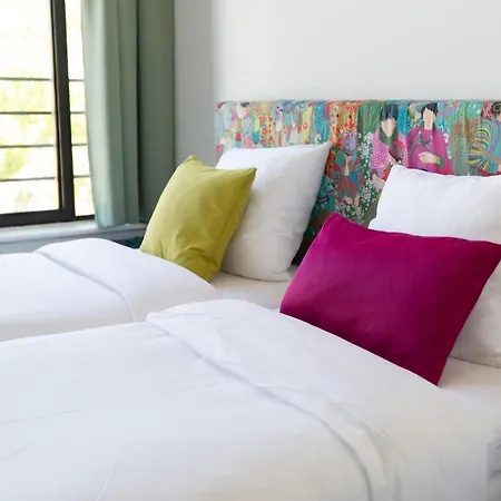 Pink Flamingo Boutique Hostel Lahey