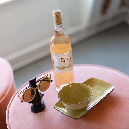 Pink Flamingo Boutique Hostel