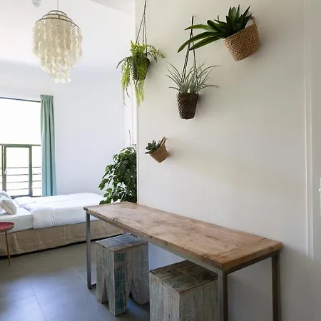 Vandrerhjem Pink Flamingo Boutique *