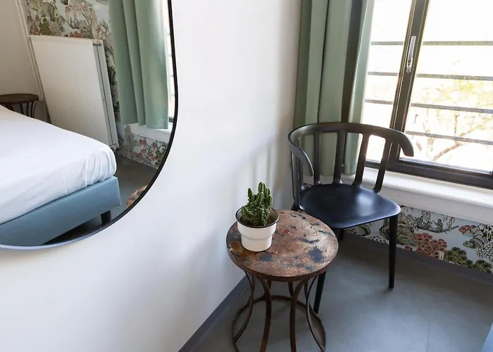 Pink Flamingo Boutique Hostel *