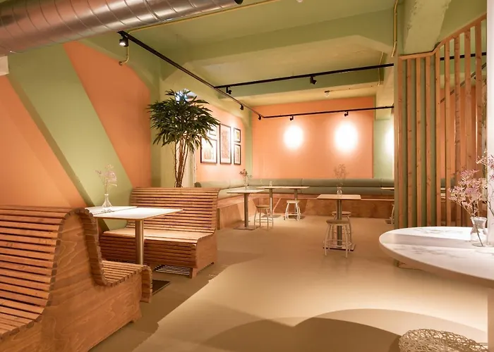 Pink Flamingo Boutique *